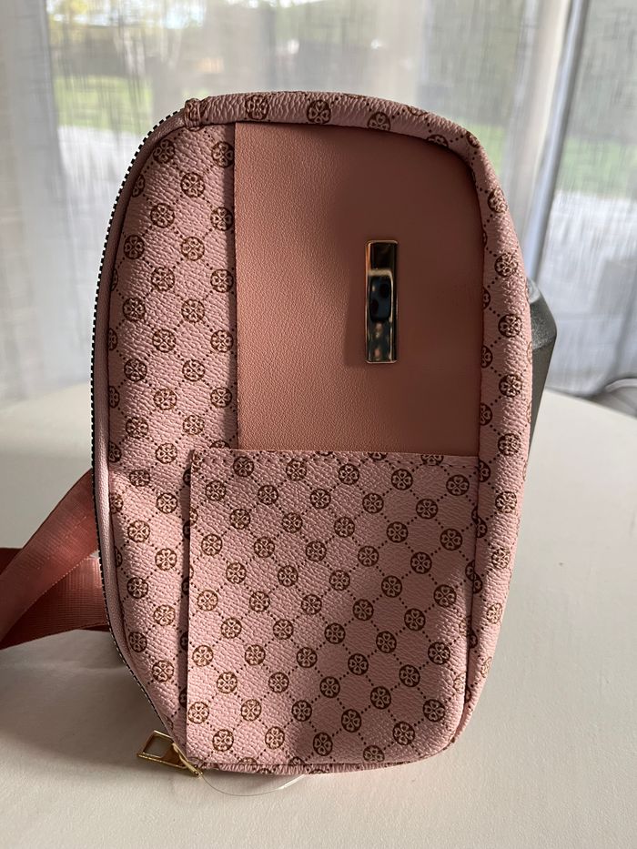 Sac banane à carreaux neuf - photo numéro 2