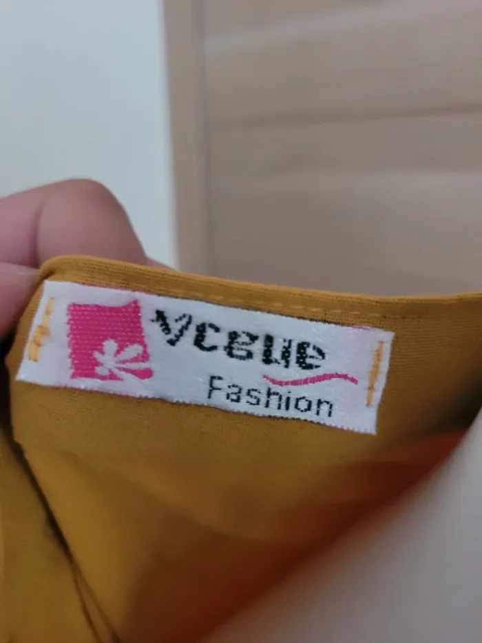 Robe d'été jaune sans manche taille unique - photo numéro 3