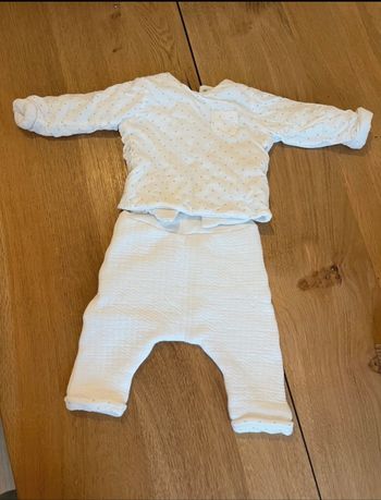 Ensemble blanc bébé Absorba 6 mois