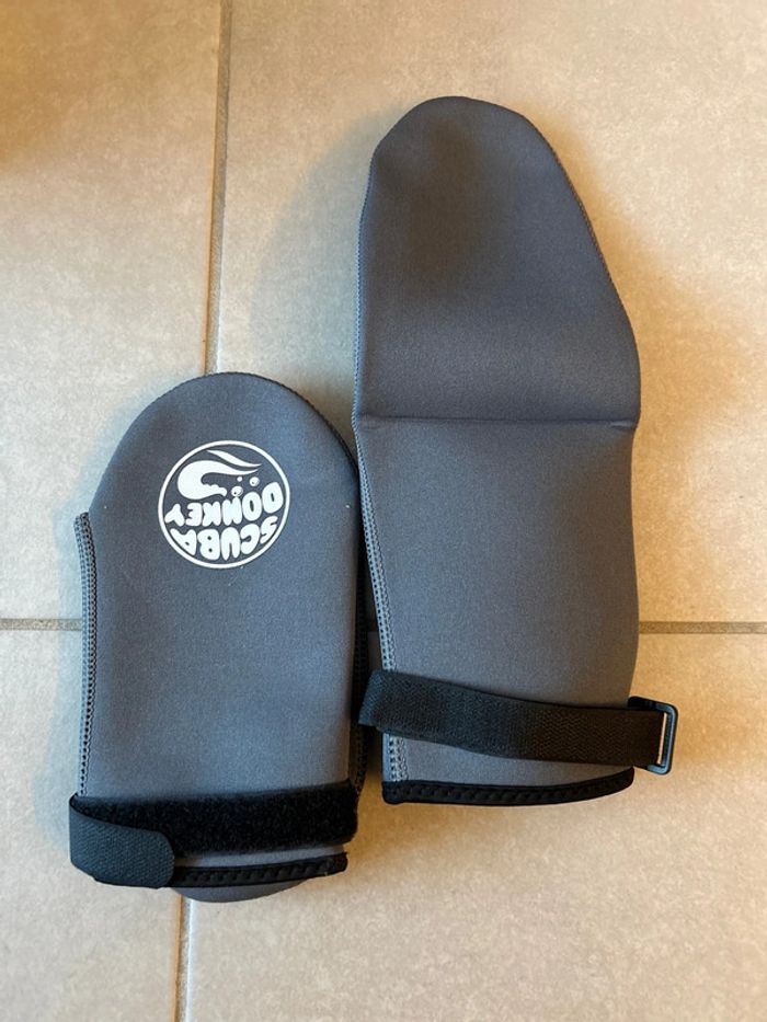 Chaussures de natation - photo numéro 3