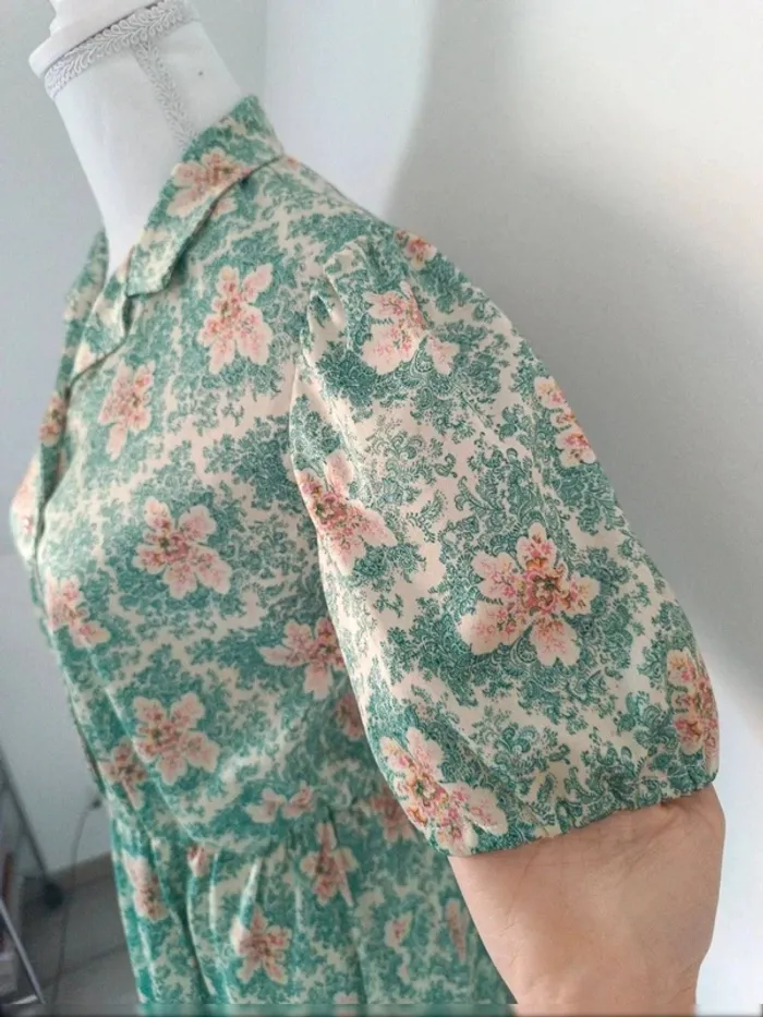 🌸 Robe vintage fleurie fait main – Taille 44 - photo numéro 3