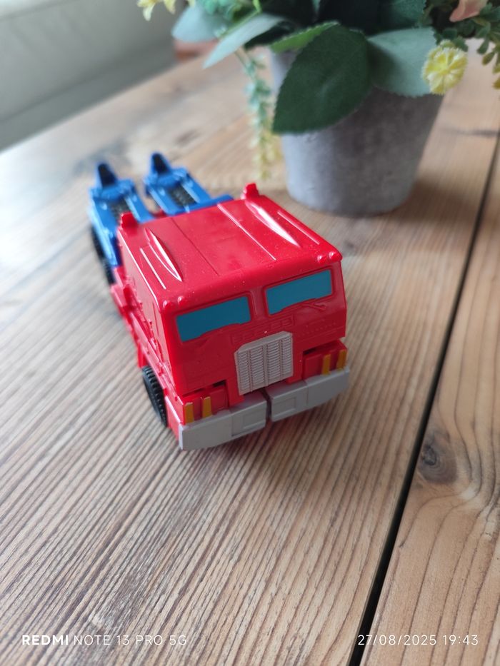 Transformers Optimus Prime - photo numéro 2