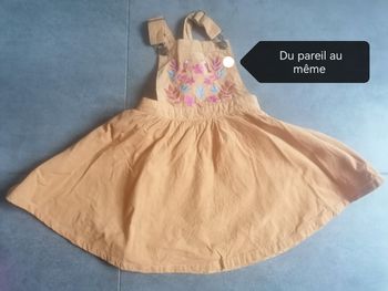 Robe 4 ans