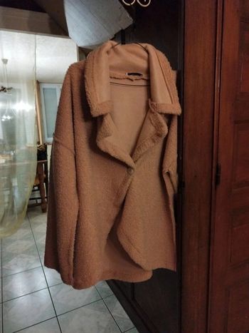 Manteau fausse fourrure rose pâle vintage L/40
