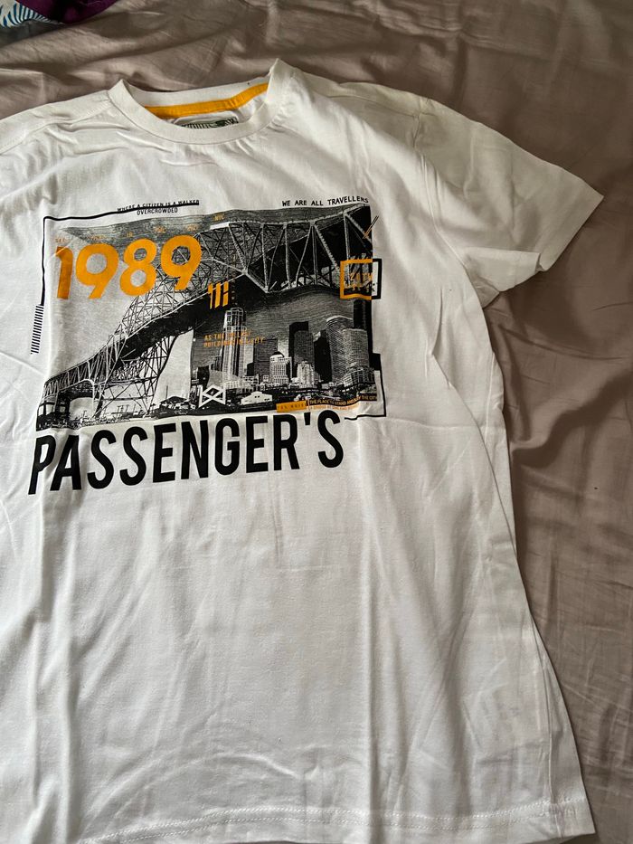 Pull t-shirt enfant Passenger’s