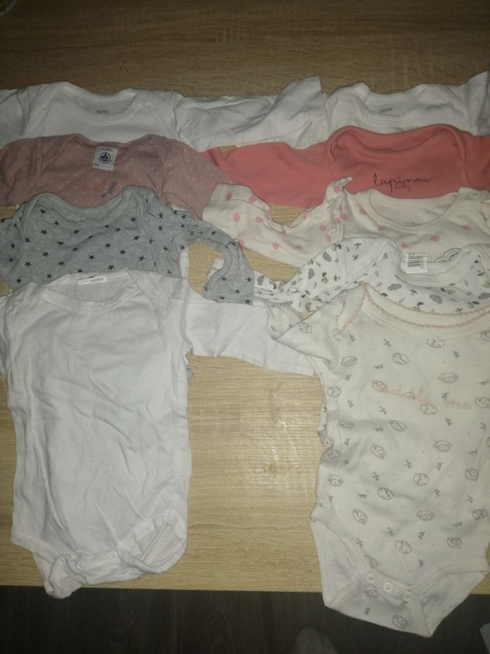 Lot bodies 3 mois fille