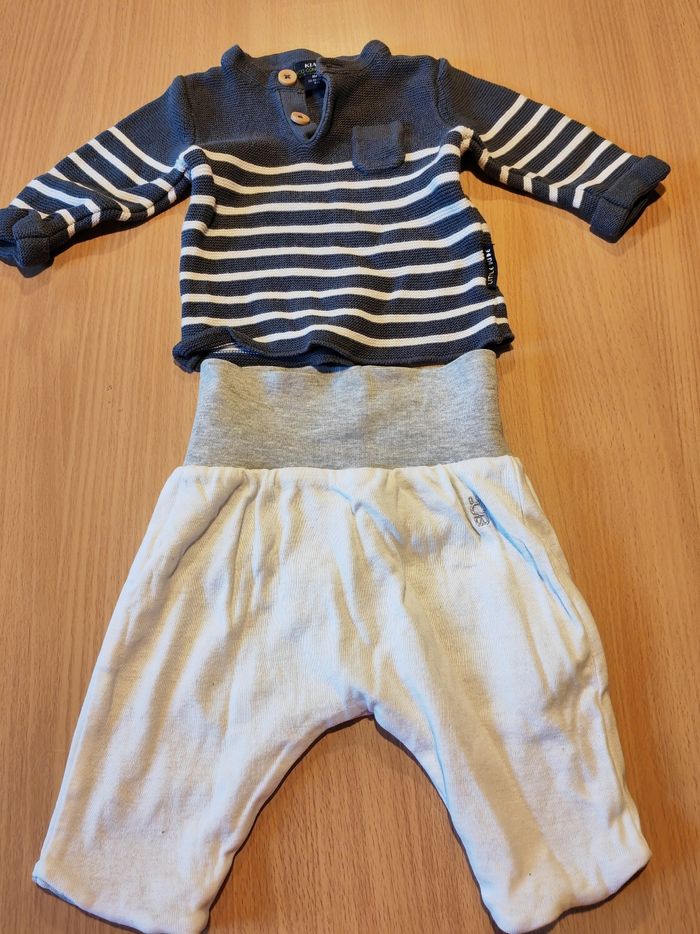 Lot pull et pantalon - photo numéro 2
