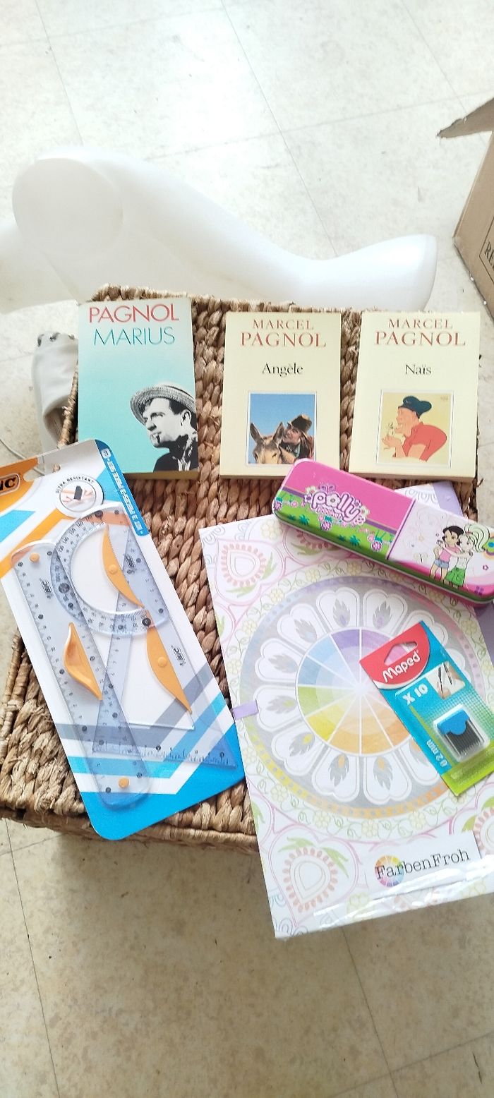 Lot fournitures scolaires - photo numéro 3