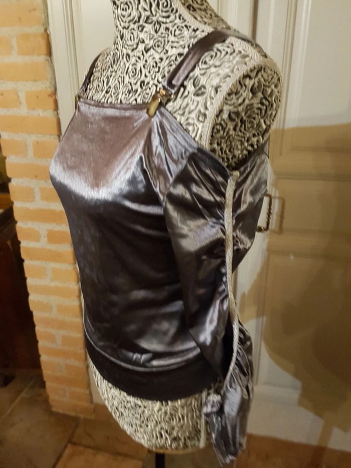 Haut. - photo numéro 2