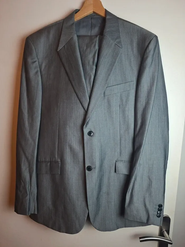 Costume Homme Thierry Mugler – 2 pièces (Veste 48 / Pantalon 44) - photo numéro 4