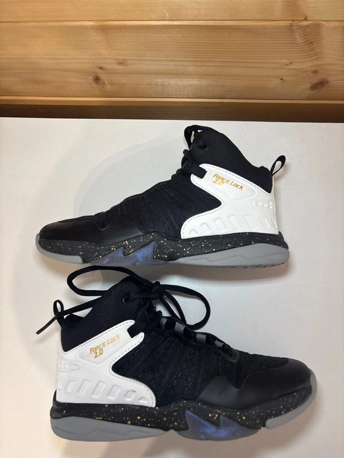 Chaussures de basket tarmak - photo numéro 10
