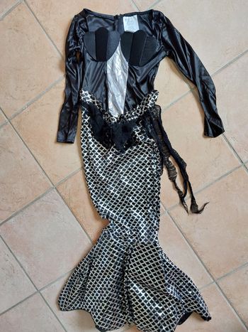 Deguisement zombie sirene