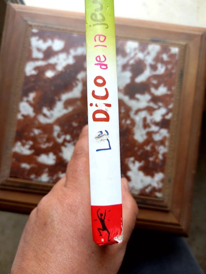 Le dico de la jeune fille - photo numéro 6