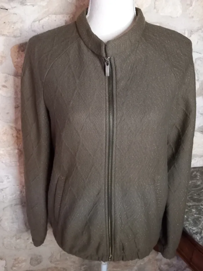 Veste - photo numéro 2
