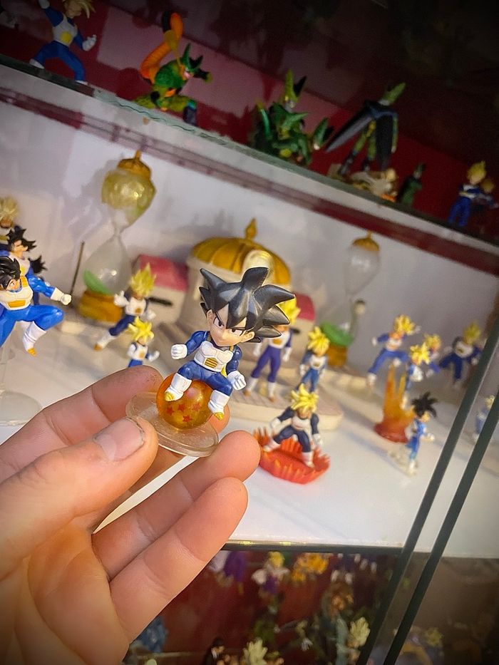 Figurine dragon ball chara puchi Goku salle entraînement