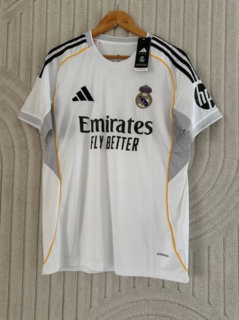 Maillot de foot blanc  réal Madrid M