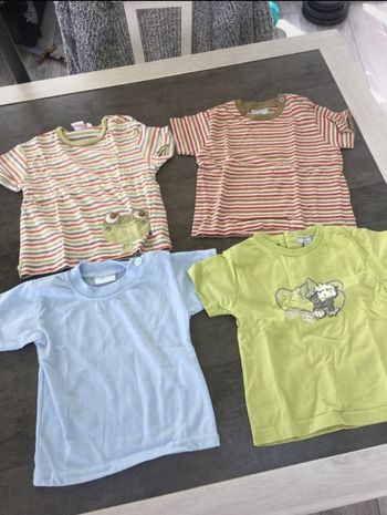 Lot de tee-shirts