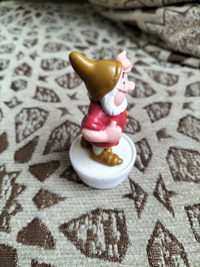 Figurine blanche neige - photo numéro 2