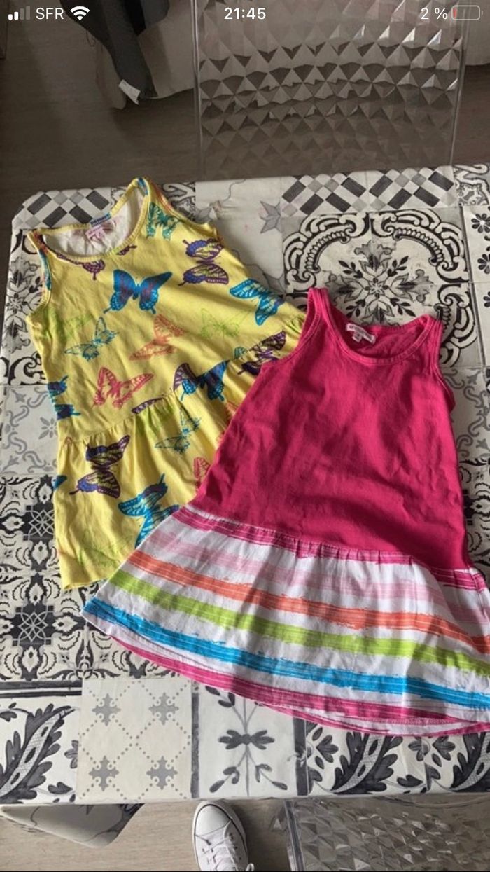 Lot de 2 robes 4 ans