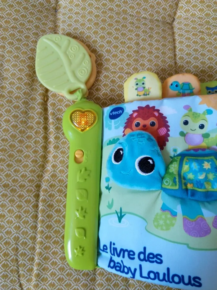 Livre d'éveil musical et sensoriel vtech baby loulous - photo numéro 2