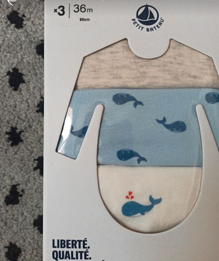 Lot de 3 bodies ML - Taille 36 mois - photo numéro 2