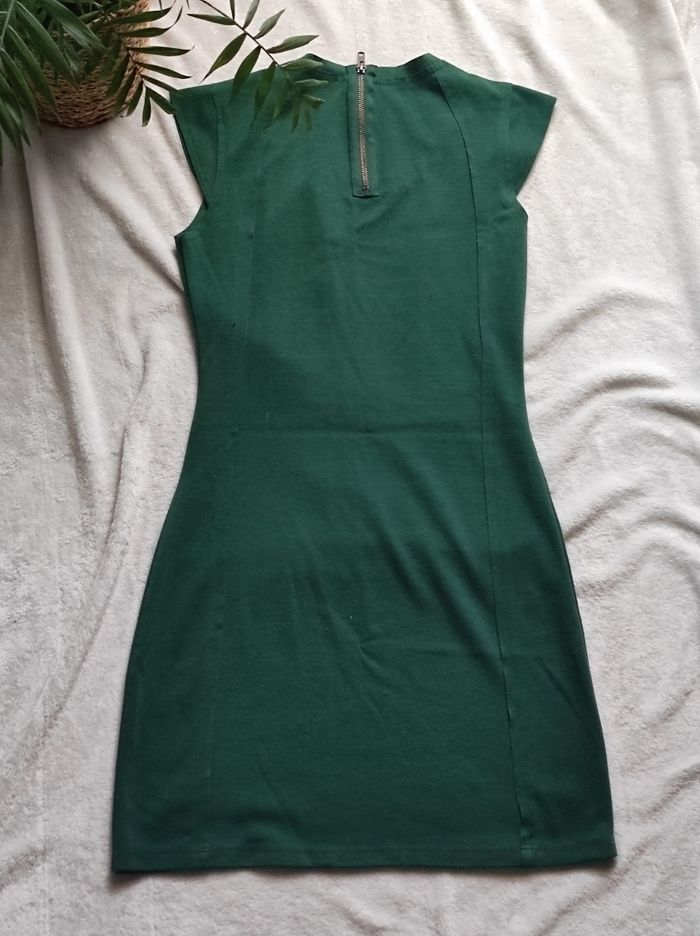 Robe verte desigual taille unique - photo numéro 4