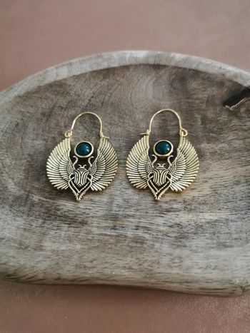 Boucles d'oreilles style égyptien scarabée doré