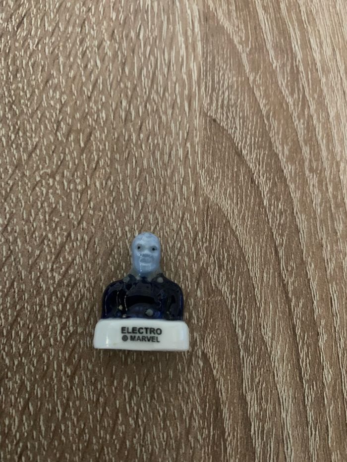 Fève electro Marvel
