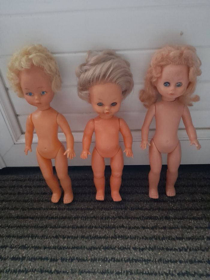 POUPEES - photo numéro 5