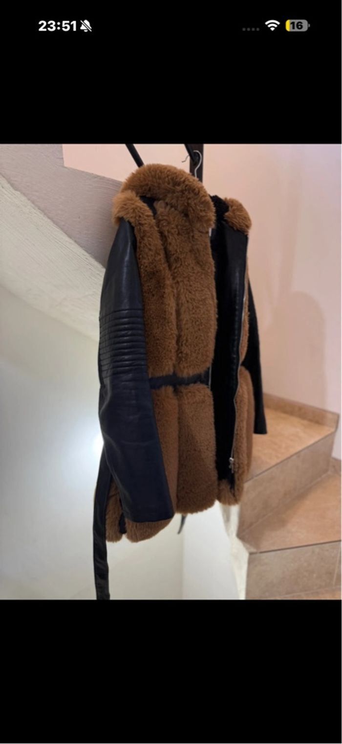 Manteau à fourrure - photo numéro 2