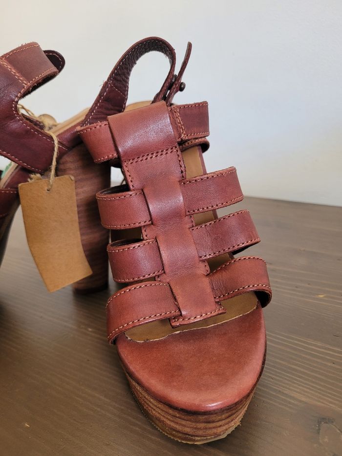 Chaussures à talons diesel 35 - photo numéro 2