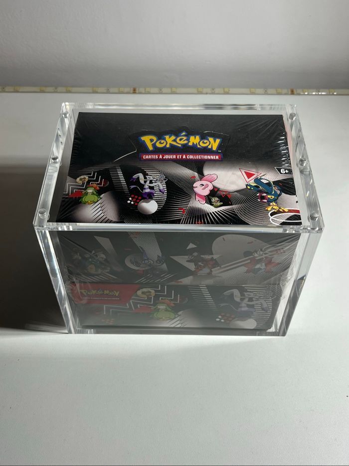 Protection acrylique pour display de 8 x mini tins Pokémon - photo numéro 1