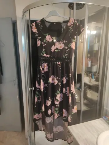 Robe dentelle dos nu