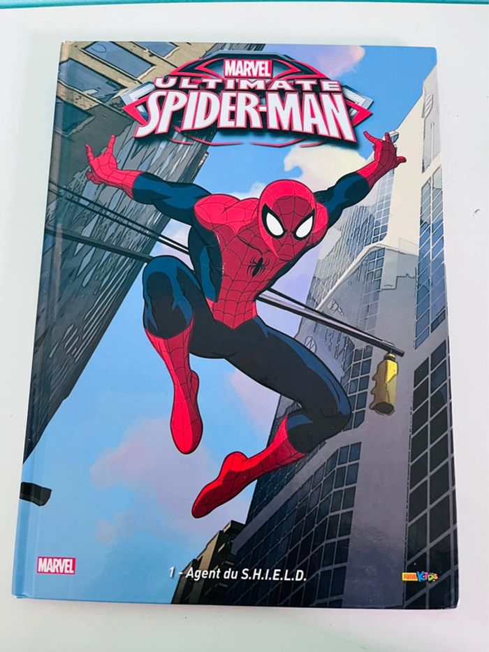 Bd Spiderman : agent de SHIELD