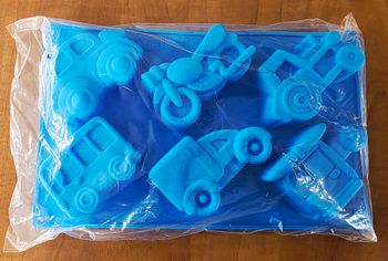 Moule à gâteaux motifs véhicules