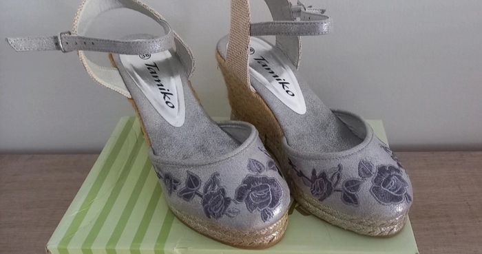 Chaussures talons compensés NEUVES p38 - photo numéro 3