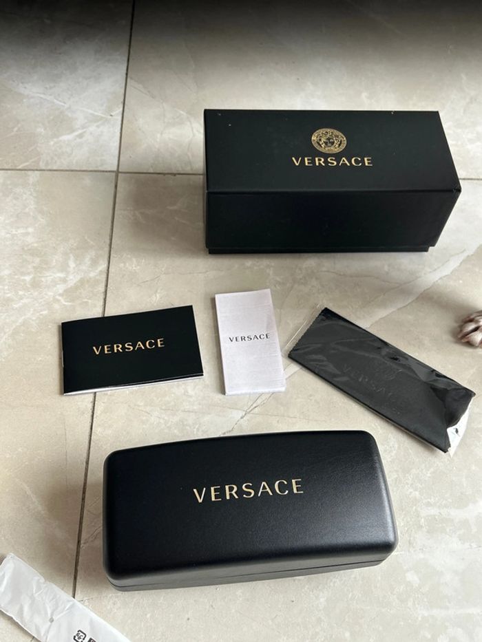 Lunettes Versace - photo numéro 5