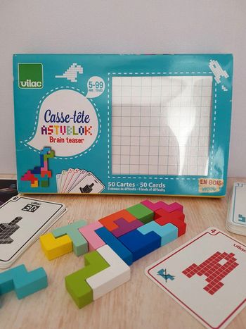 Jeu en bois casse-tête Astublok de Vilac