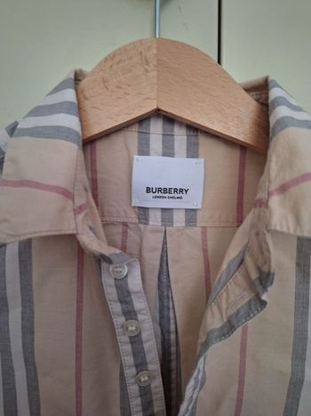 Burberry unisex