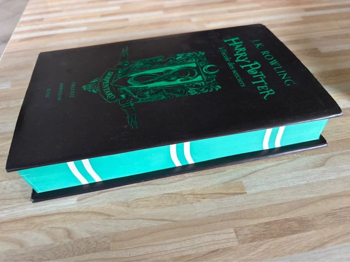 Livre Harry Potter édition collector - photo numéro 3