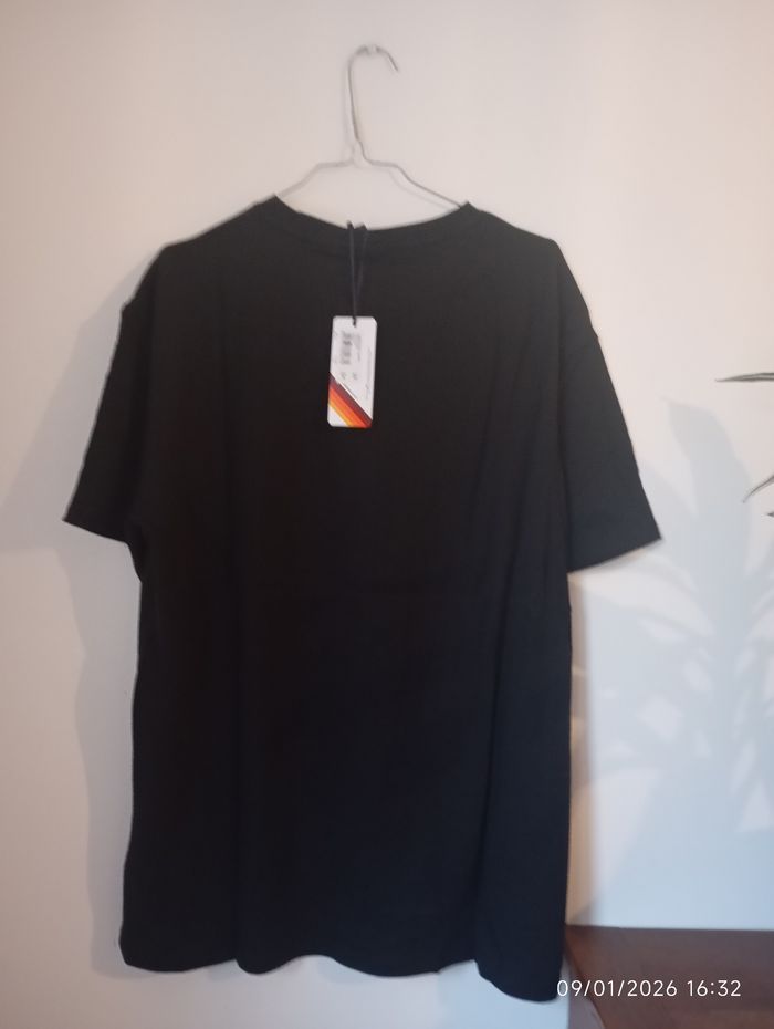 T-shirt ellesse neuf - photo numéro 8