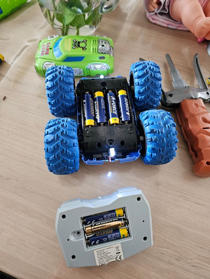 Voiture télécommande - photo numéro 4