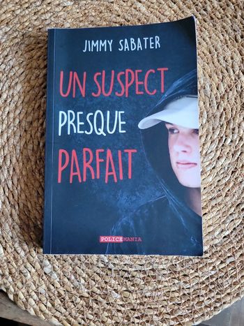 Un suspect presque parfait. Thriller.