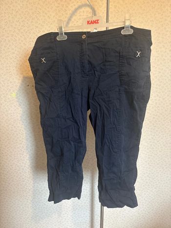 Pantacourt taille 48