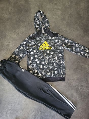 Ensemble adidas¹