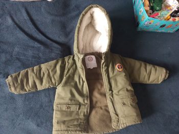 Veste hiver 18 mois garçons tbe