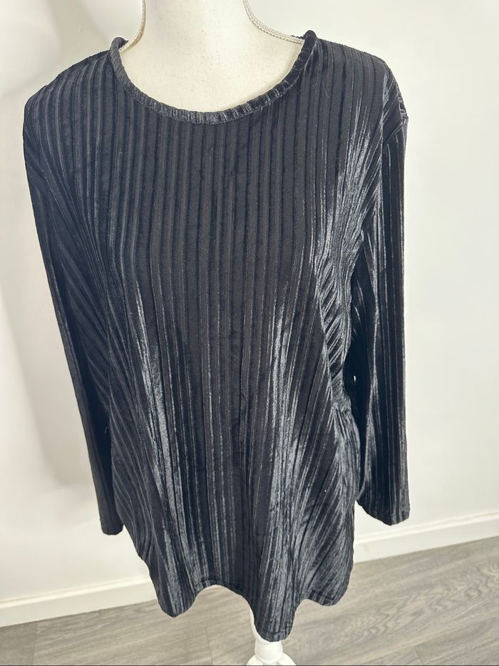 Blouse satinée noire velours côtelé Vintage T54 7XL - photo numéro 3