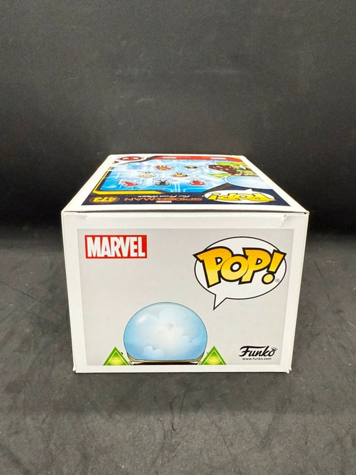 Funko pop marvel Spiderman Mysterio 473 Glows in dark - photo numéro 6