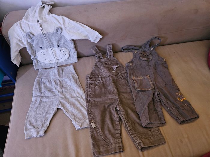 Vêtements garçon  9 mois - photo numéro 5