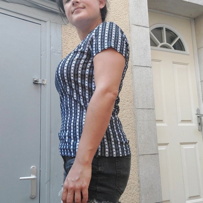 Top taille S - photo numéro 2